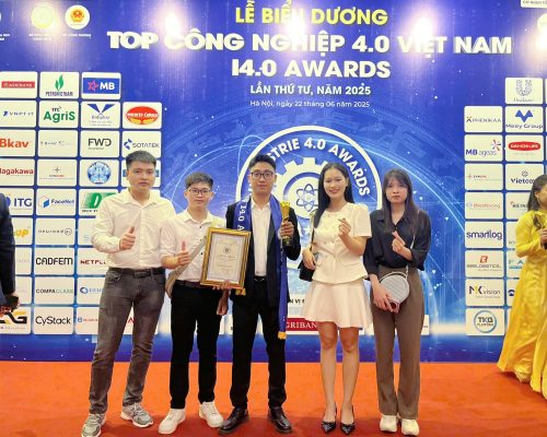 FaceNet nhận Cup và Bằng khen tại Lễ trao giải I4.0 Awards 2025